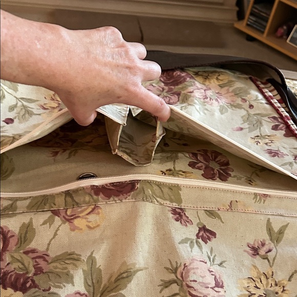 Brighton Brown and Black Travel garment bag - Picture 4 of 16